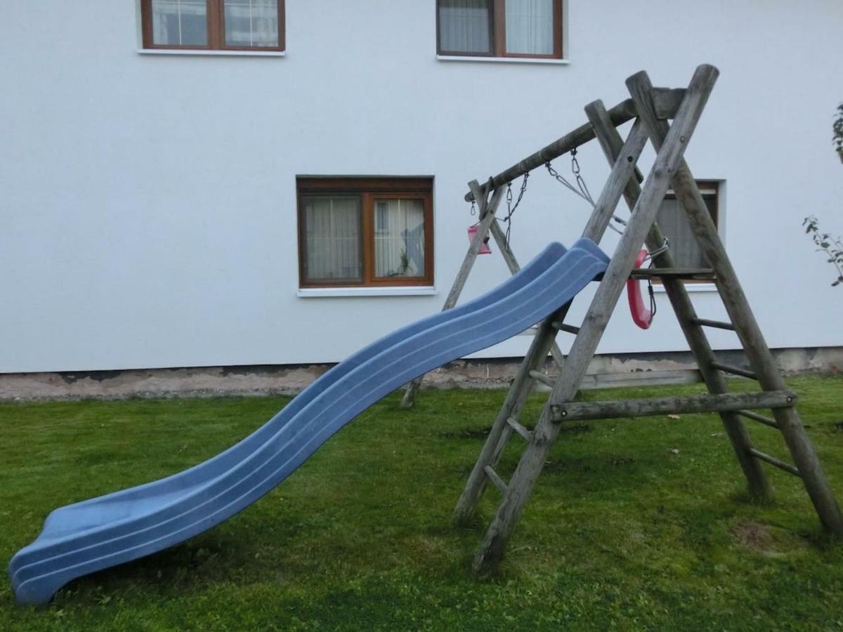 Ferienwohnung Am Gruenen Band Hellingen Esterno foto