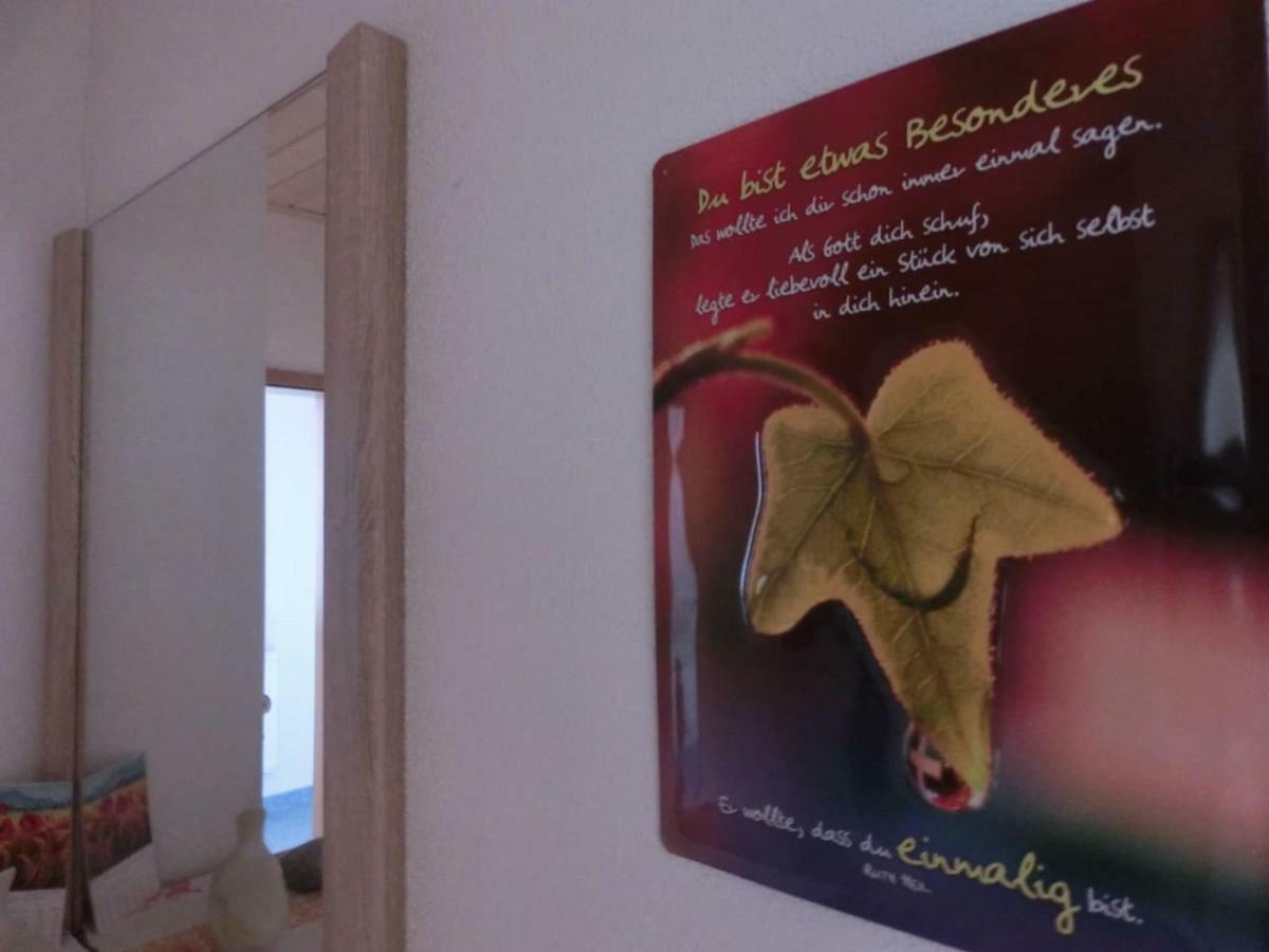 Ferienwohnung Am Gruenen Band Hellingen Esterno foto